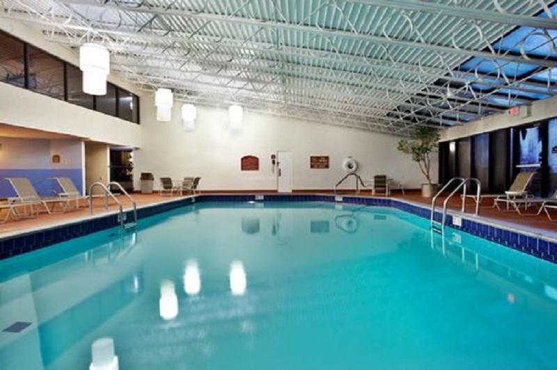 Ramada Inn Lafayette Conference Center Esterno foto